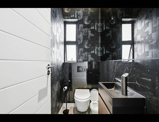 4 BEDROOM HOUSE FOR SALE IN LONEHILL